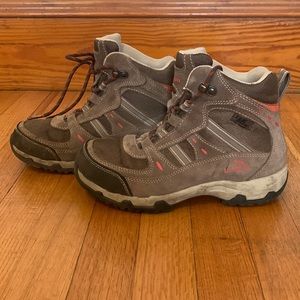 Trail Model Hiker 4 Waterproof Mid Women's